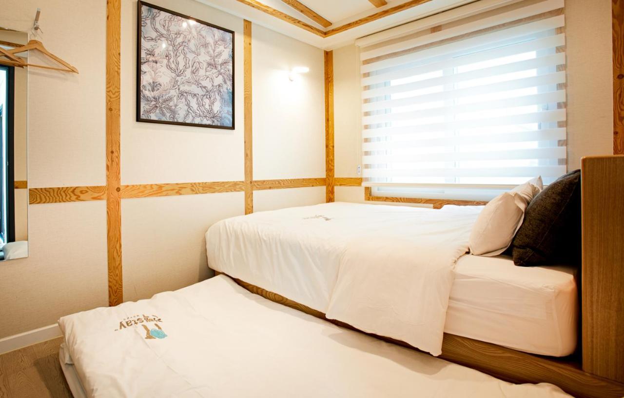 Geonmaek Stay Mokpo Exterior foto
